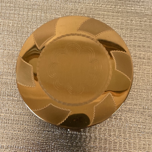 Vintage Powder/Makeup Mirror Gold Tone Compact - Picture 3 of 6